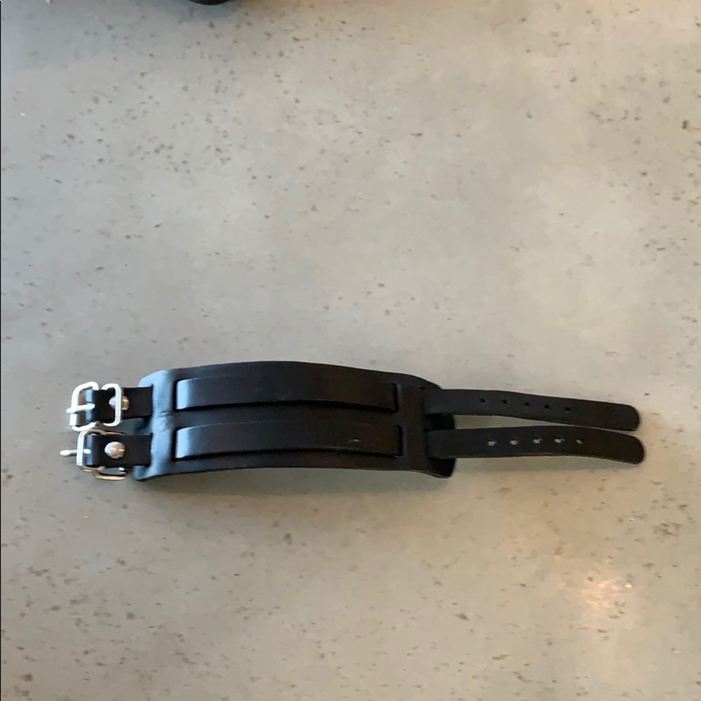 Black Leather Bracalet